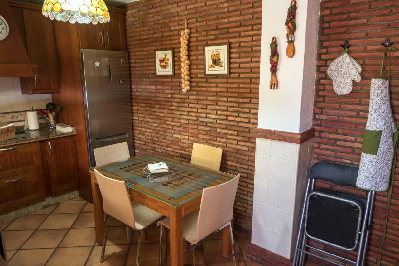 格拉纳达Casa De La Torre别墅 外观 照片