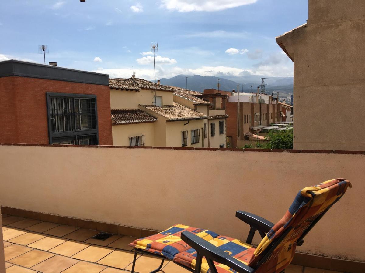 格拉纳达Casa De La Torre别墅 外观 照片